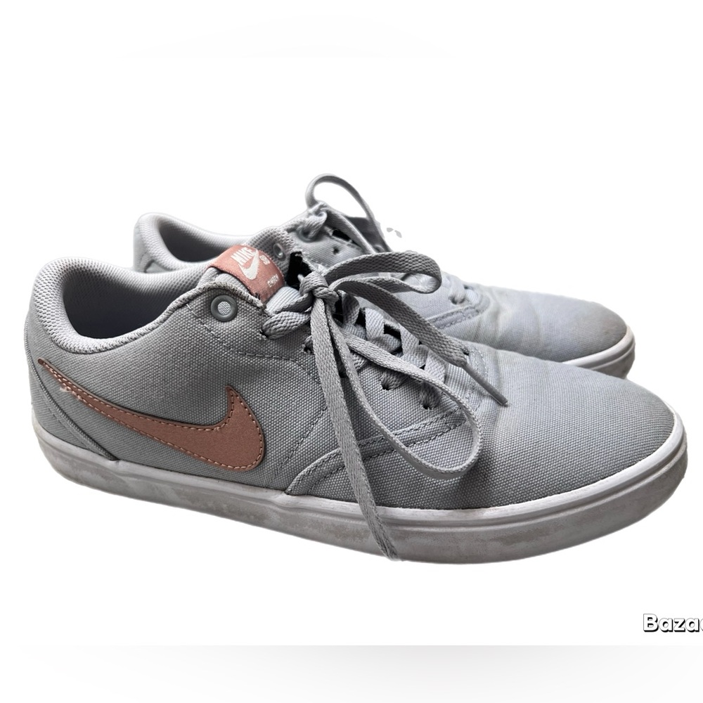 Nike Grayish/Blue SB Check SolarSoft Canvas Skate Shoes 🩶